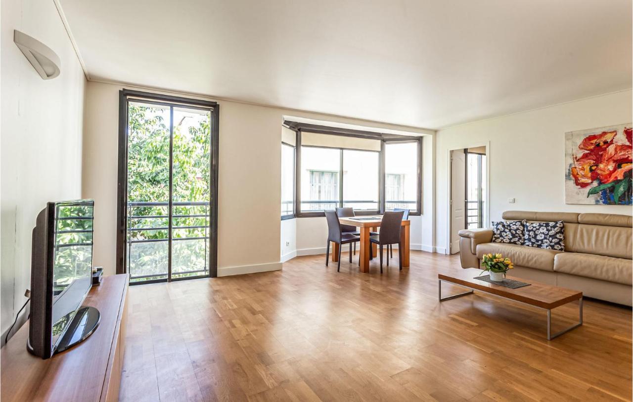 Nice Apartment In Cannes With Wifi Buitenkant foto