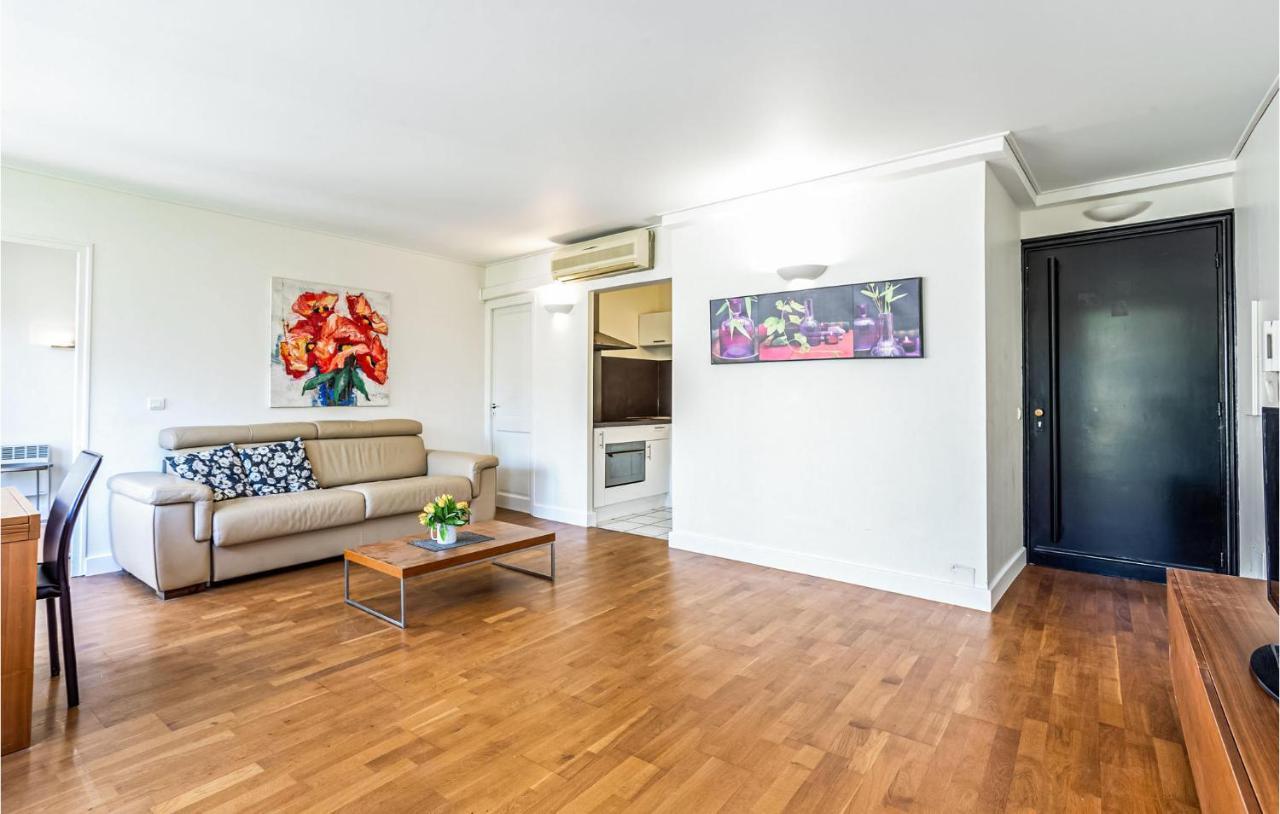 Nice Apartment In Cannes With Wifi Buitenkant foto